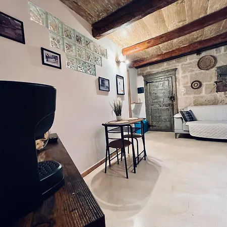 Ermar Sweet * Альгеро